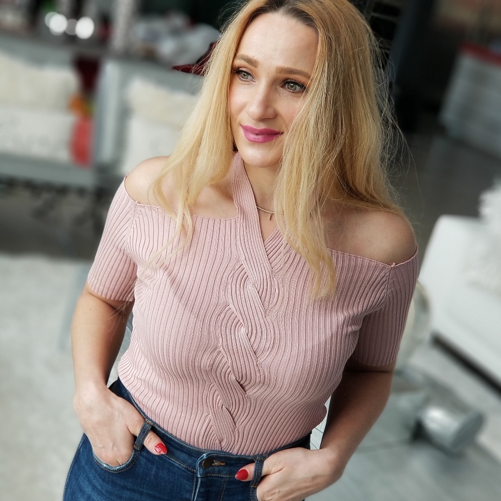 Elise Blush Ribbed Sweater Top - Picture 2 of 4